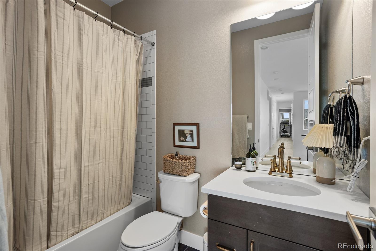 MLS Image #25 for 8205 e prairie meadow drive,denver, Colorado