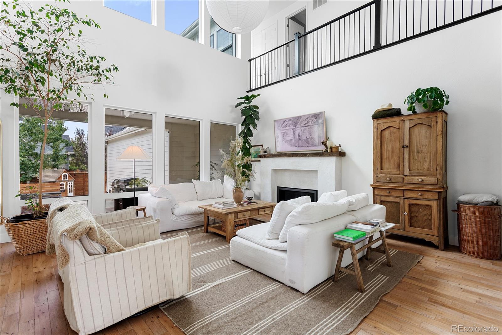 MLS Image #8 for 8205 e prairie meadow drive,denver, Colorado