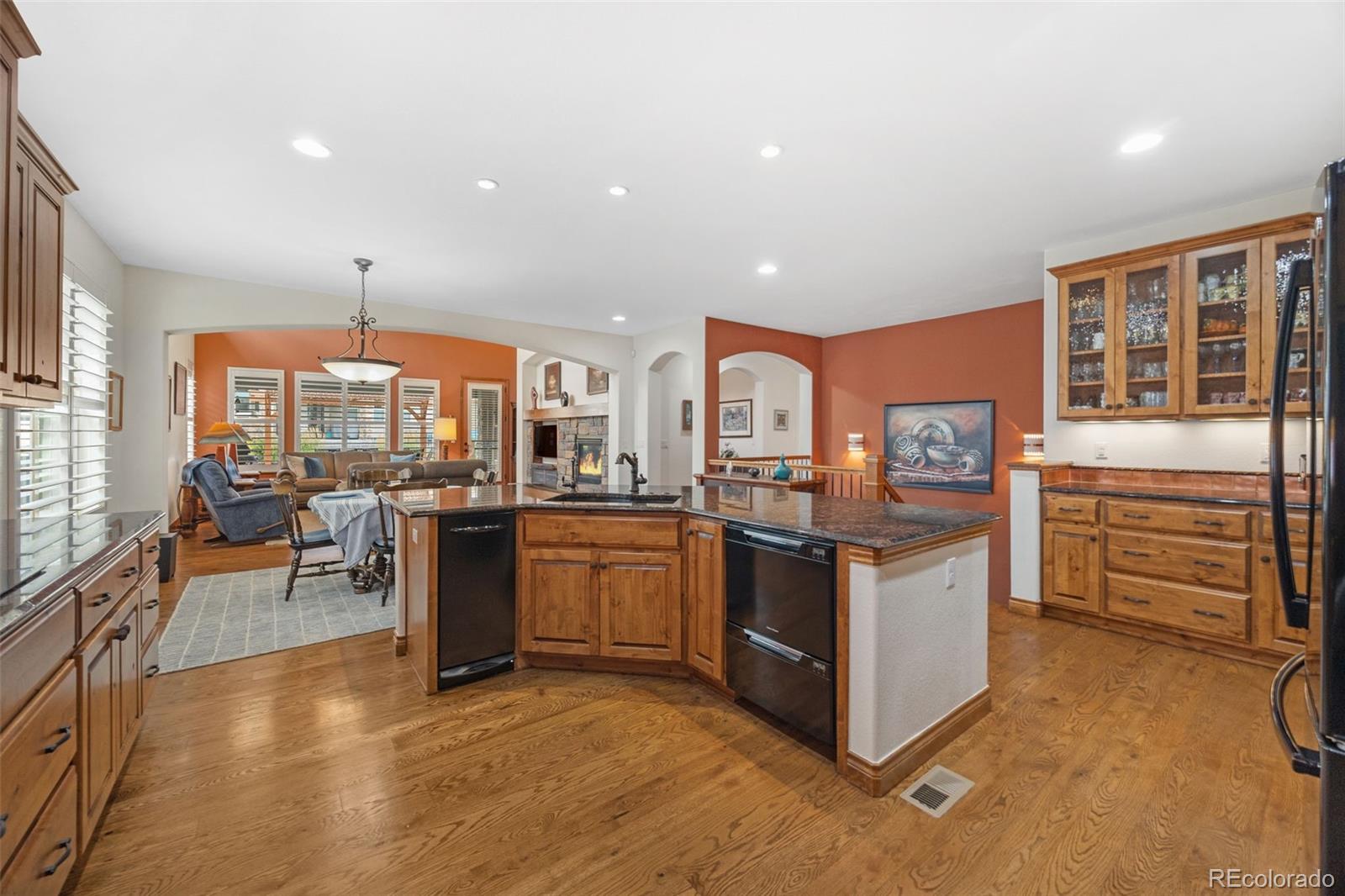 MLS Image #10 for 2362 s joyce street,denver, Colorado