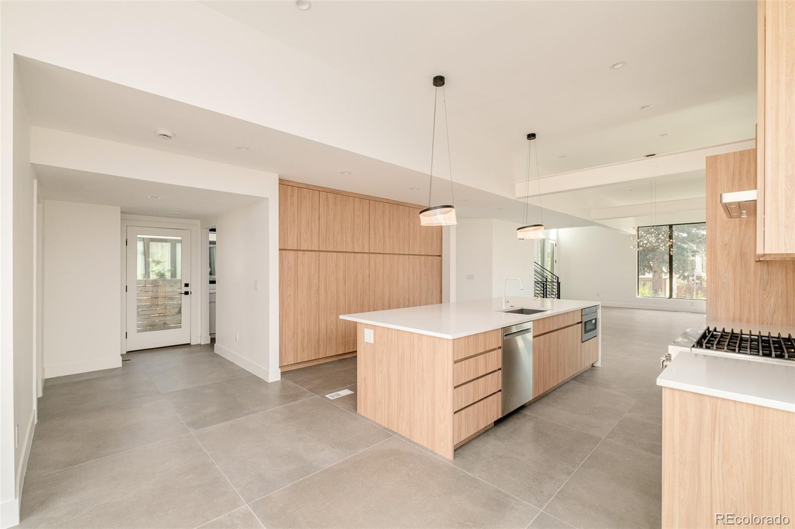 MLS Image #11 for 4721  elm court,denver, Colorado