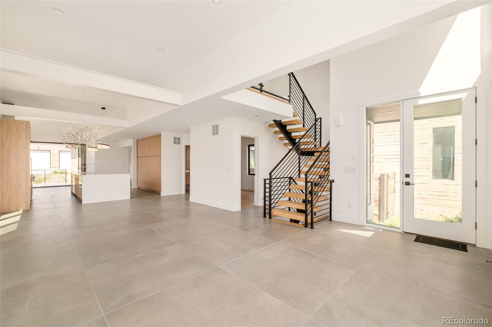 MLS Image #31 for 4721  elm court,denver, Colorado