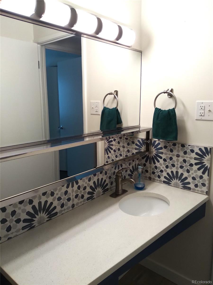 MLS Image #15 for 620 s alton way,denver, Colorado