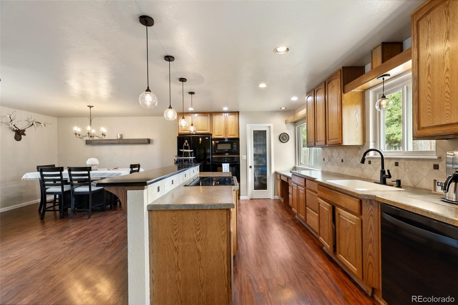 MLS Image #8 for 5221  smokehouse lane,colorado springs, Colorado