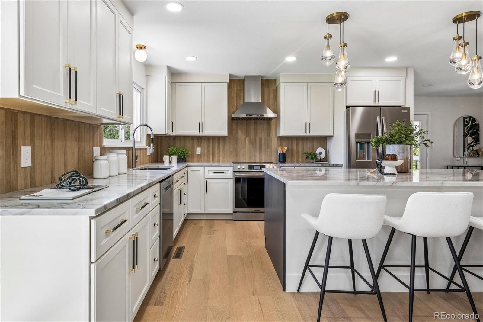 MLS Image #20 for 6960 s harrison street,littleton, Colorado