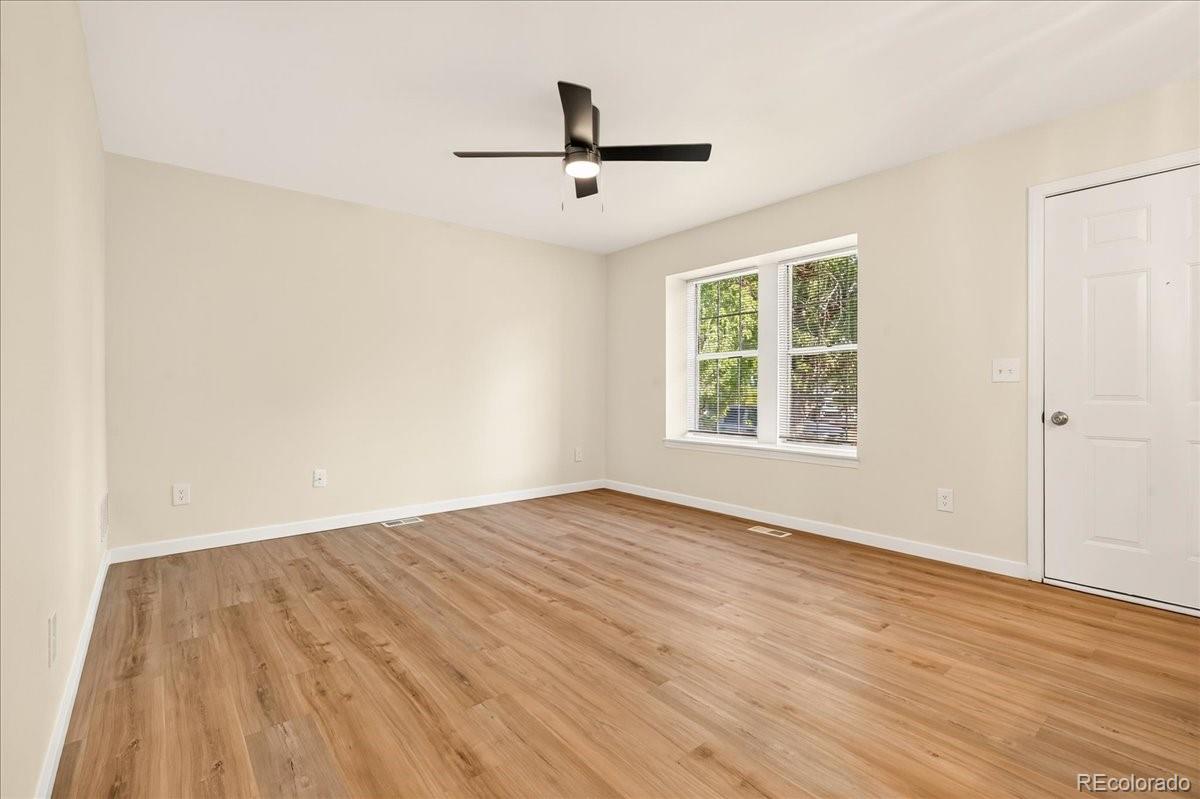 MLS Image #12 for 19024 e 22nd drive,aurora, Colorado