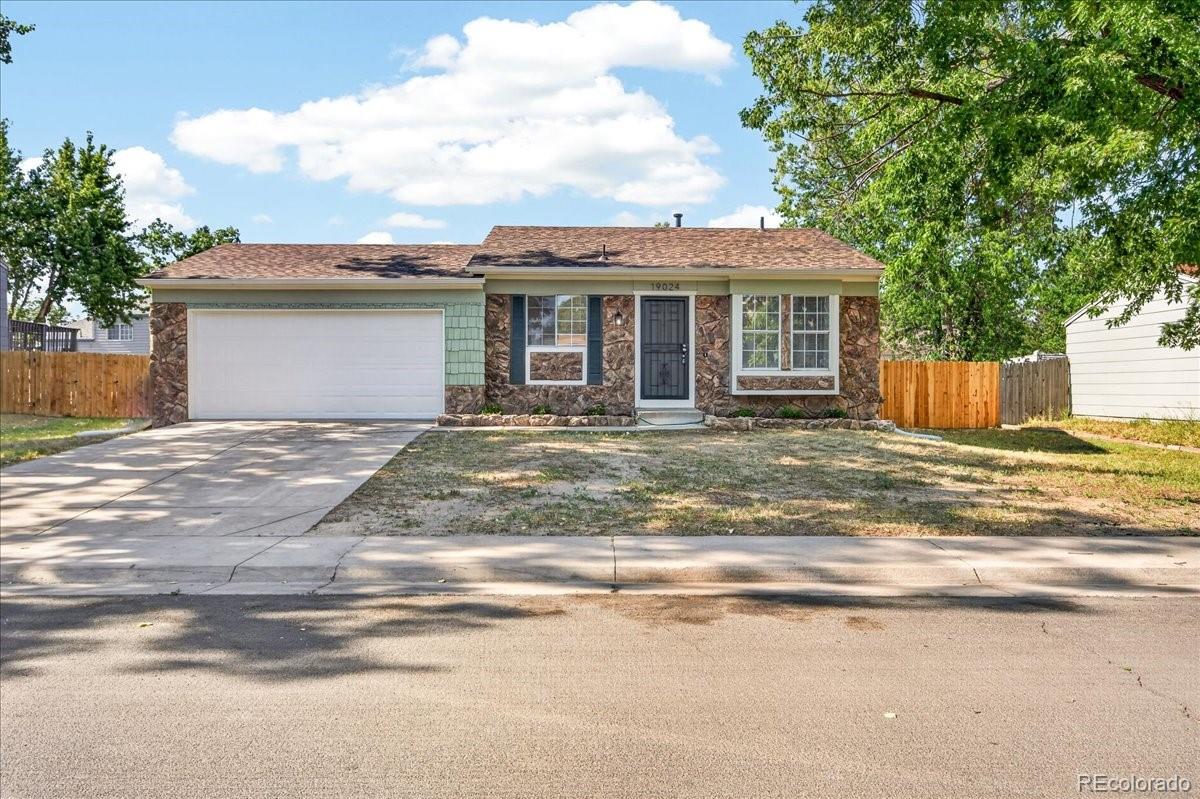 MLS Image #3 for 19024 e 22nd drive,aurora, Colorado