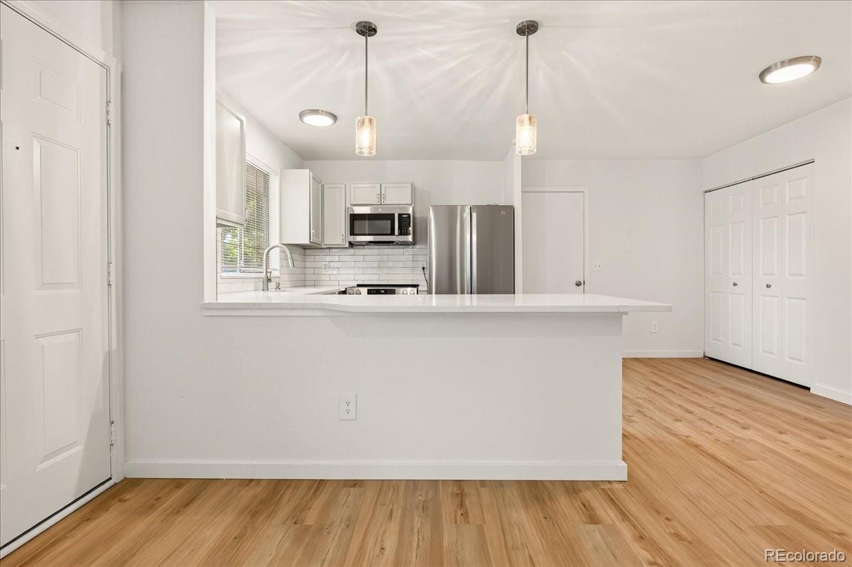 MLS Image #6 for 19024 e 22nd drive,aurora, Colorado