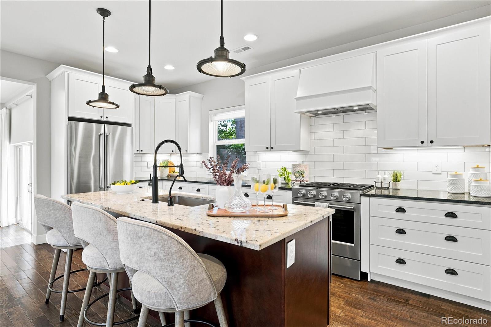 MLS Image #13 for 2030 s humboldt street,denver, Colorado