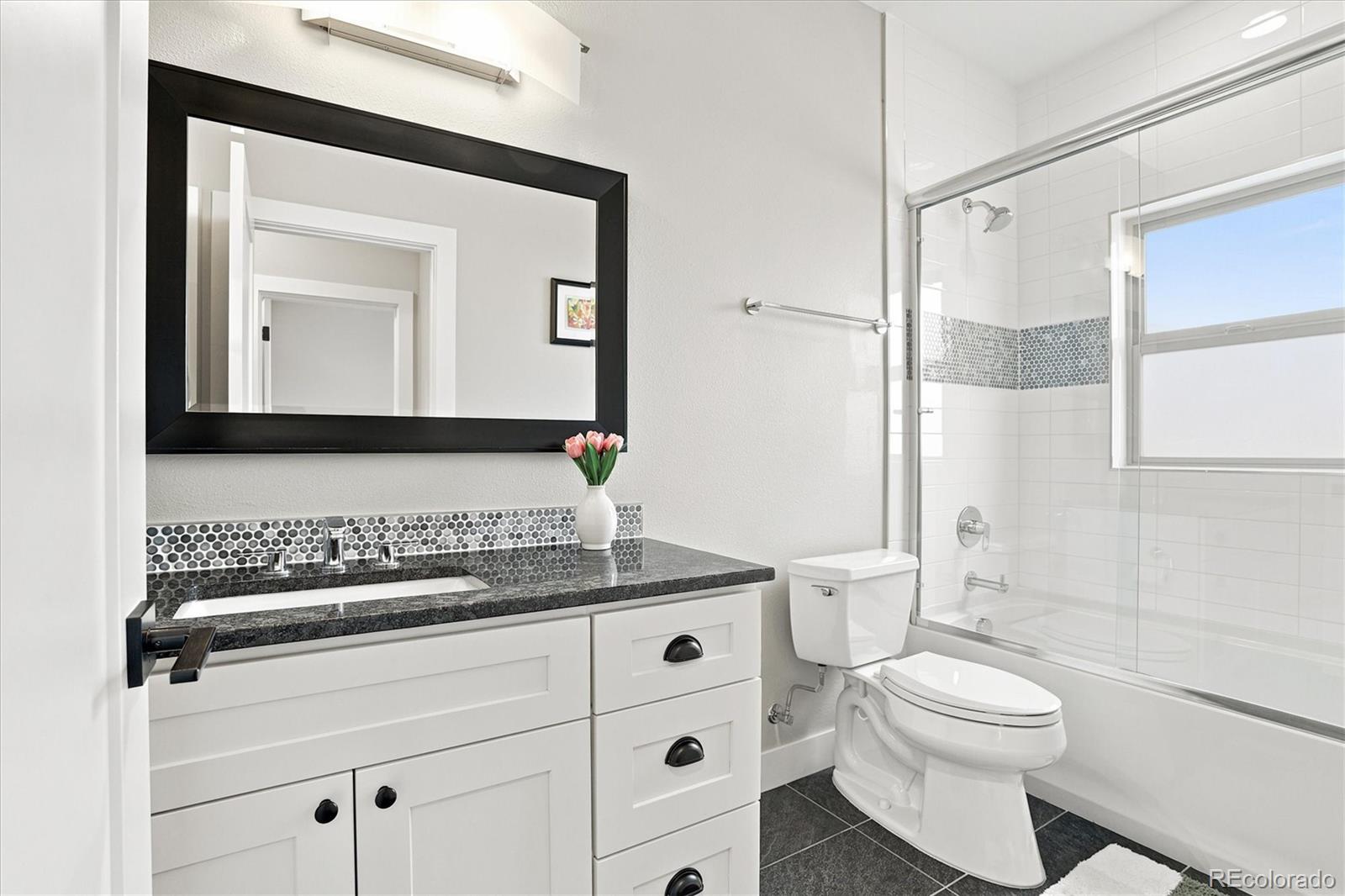 MLS Image #37 for 2030 s humboldt street,denver, Colorado