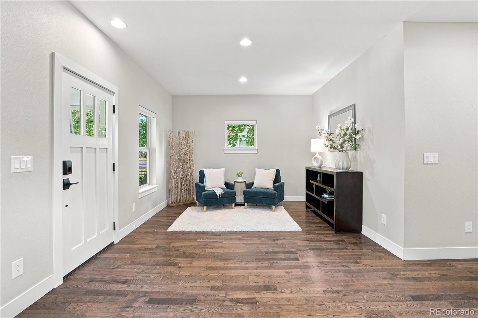MLS Image #4 for 2030 s humboldt street,denver, Colorado