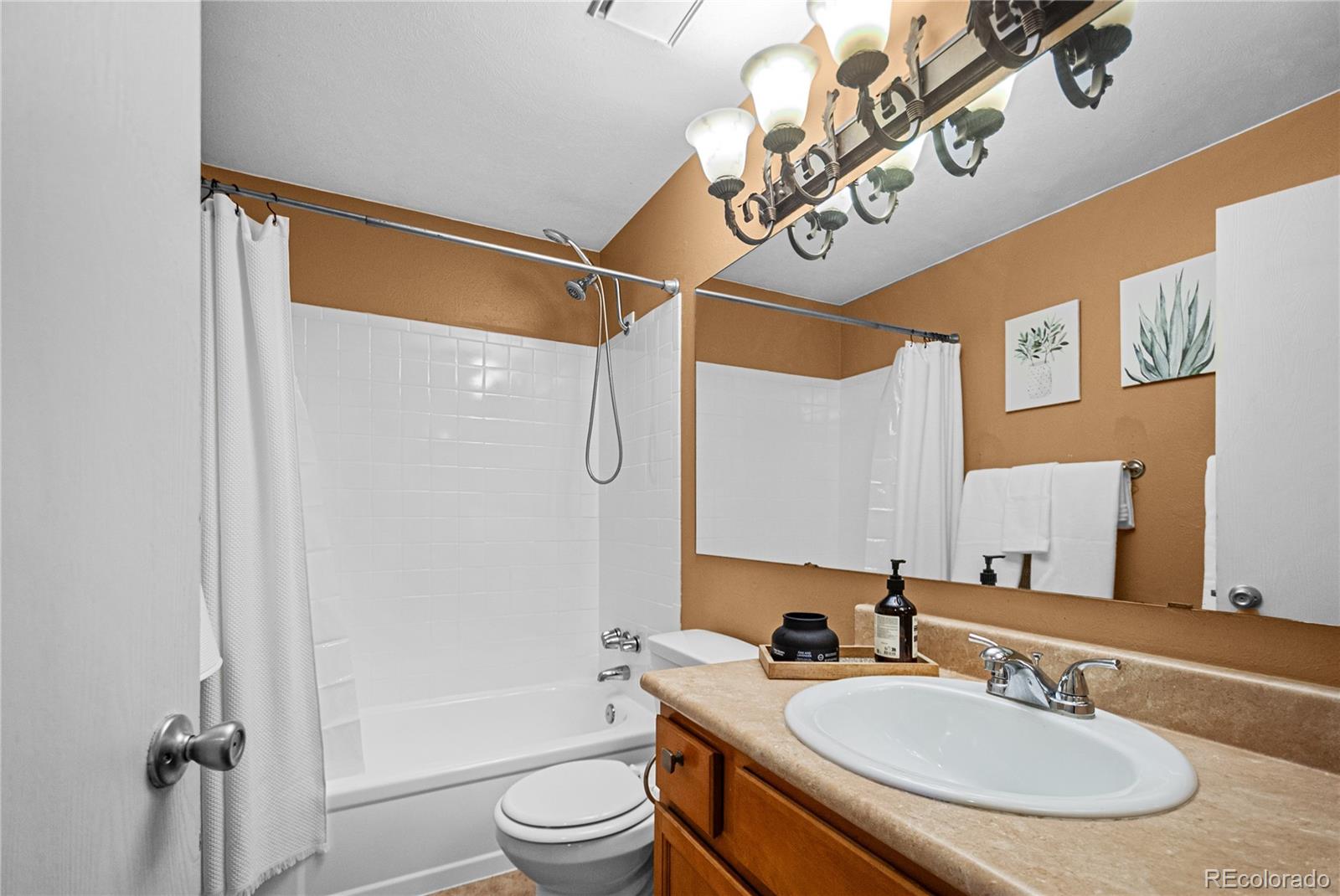 MLS Image #14 for 18097 e asbury drive,aurora, Colorado