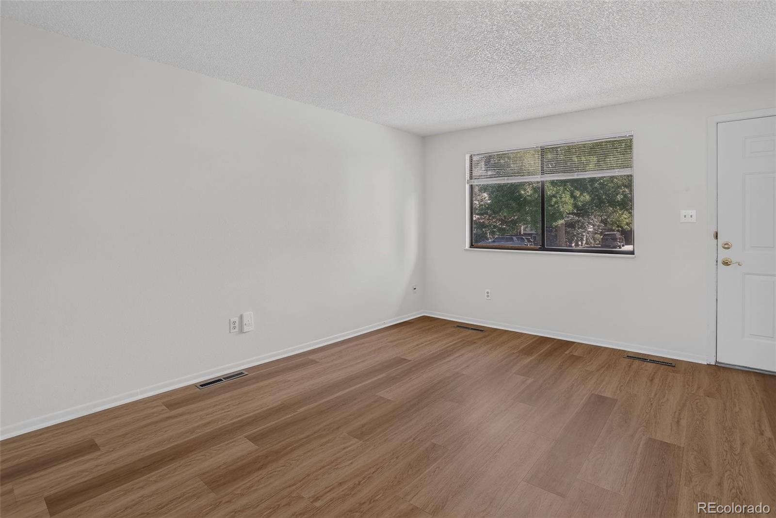 MLS Image #21 for 9-11  birdsill place,longmont, Colorado