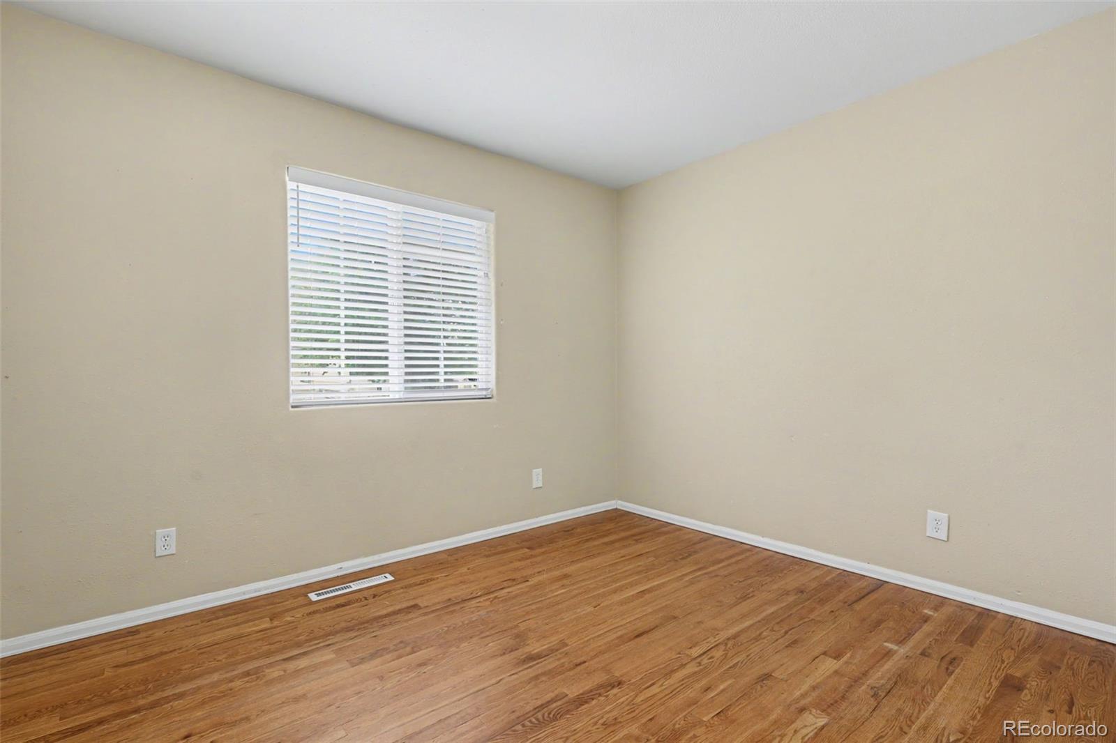 MLS Image #12 for 105  linden drive,colorado springs, Colorado