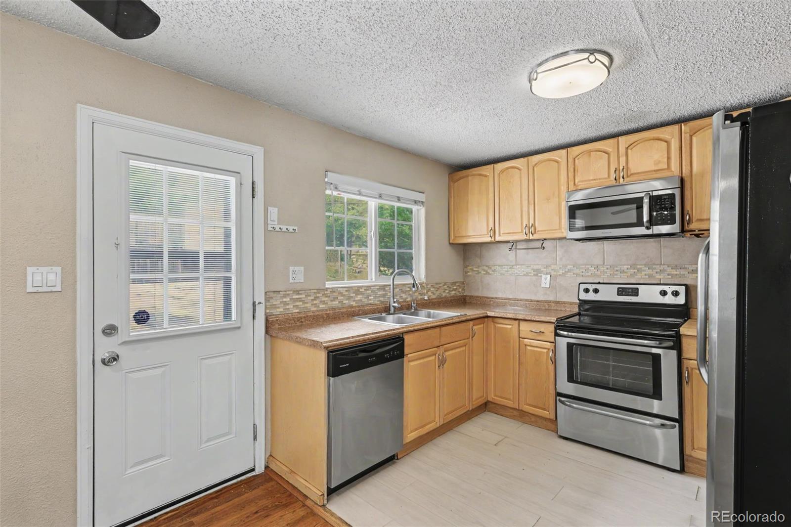 MLS Image #18 for 105  linden drive,colorado springs, Colorado