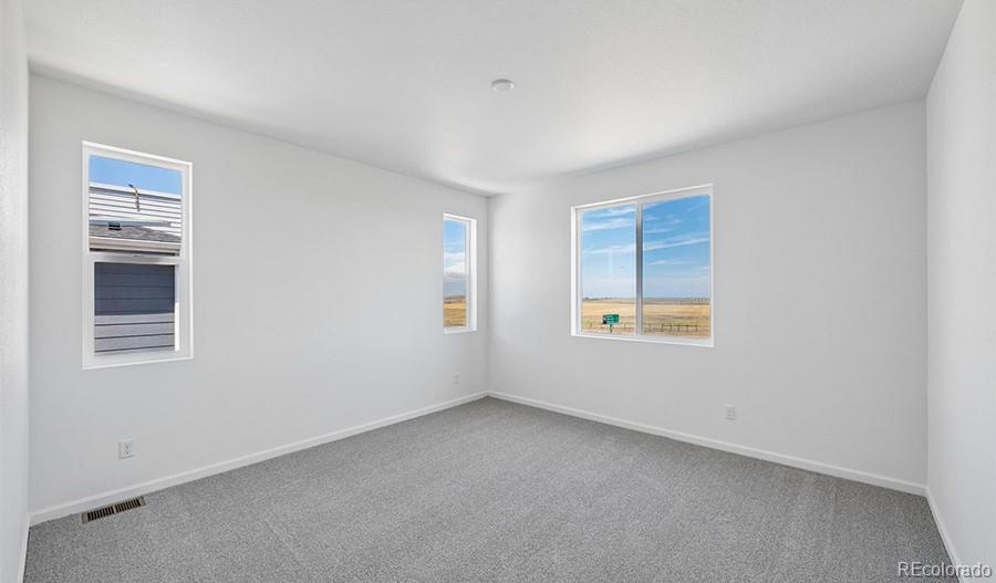 MLS Image #16 for 21373 e 67th avenue,aurora, Colorado