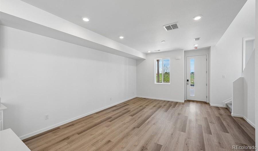 MLS Image #3 for 21373 e 67th avenue,aurora, Colorado