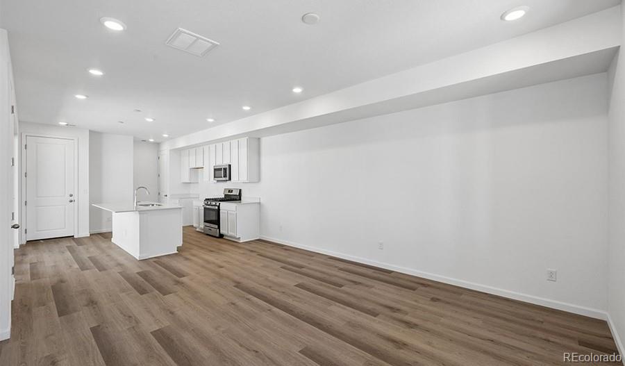 MLS Image #4 for 21373 e 67th avenue,aurora, Colorado