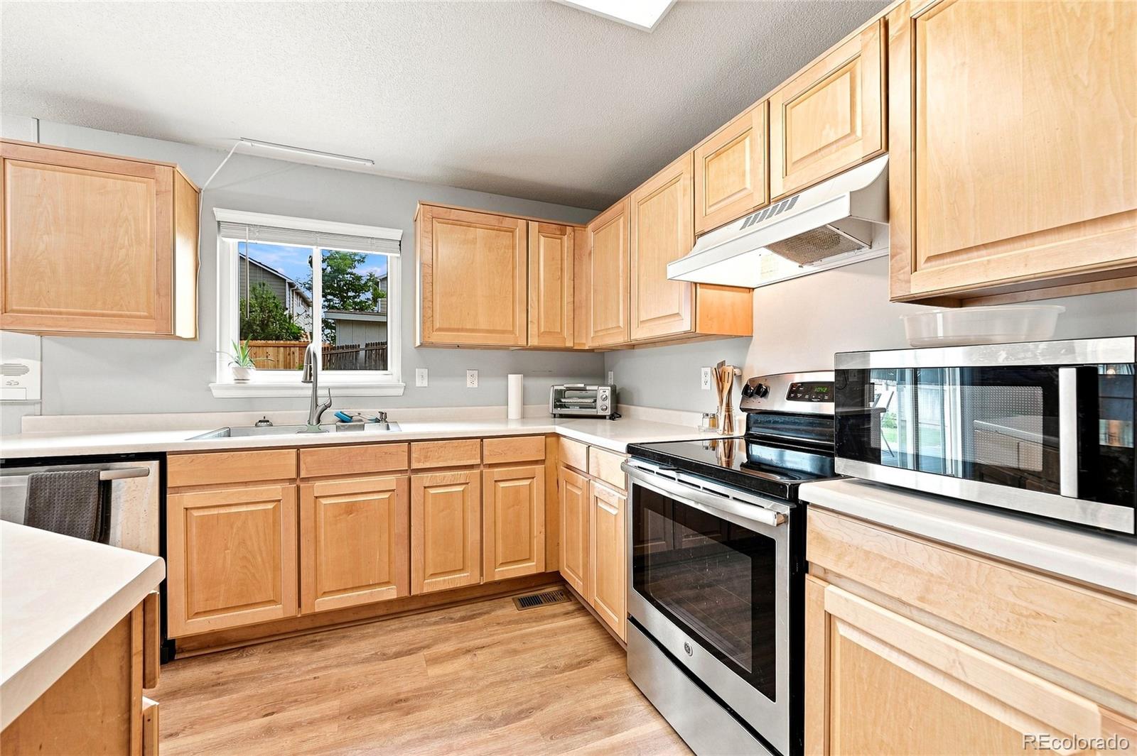 MLS Image #11 for 19803 e stanford drive,aurora, Colorado