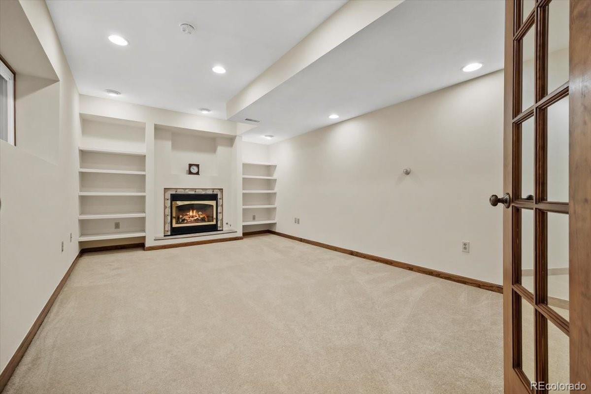 MLS Image #32 for 16793 e prentice circle,aurora, Colorado