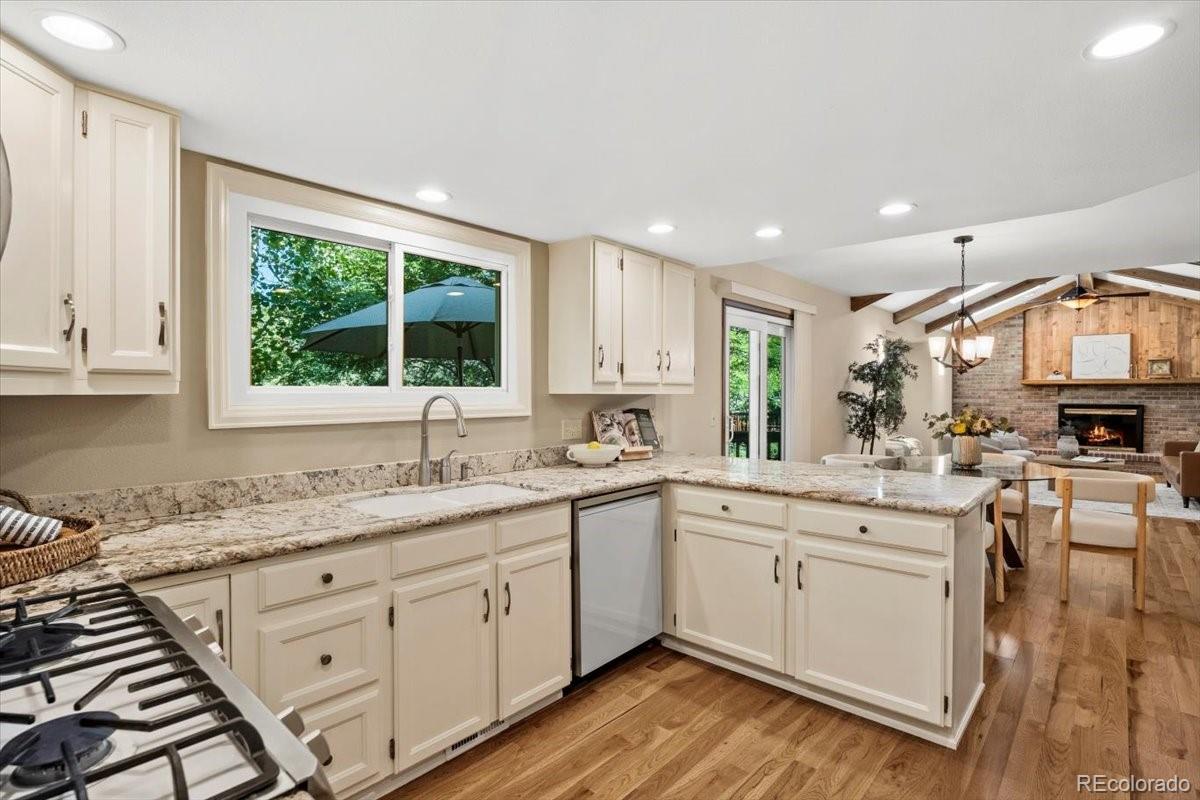 MLS Image #5 for 16793 e prentice circle,aurora, Colorado