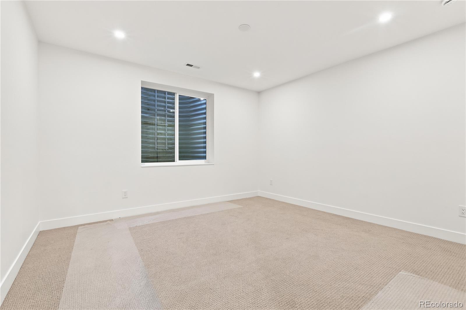 MLS Image #34 for 1505 s gaylord street,denver, Colorado