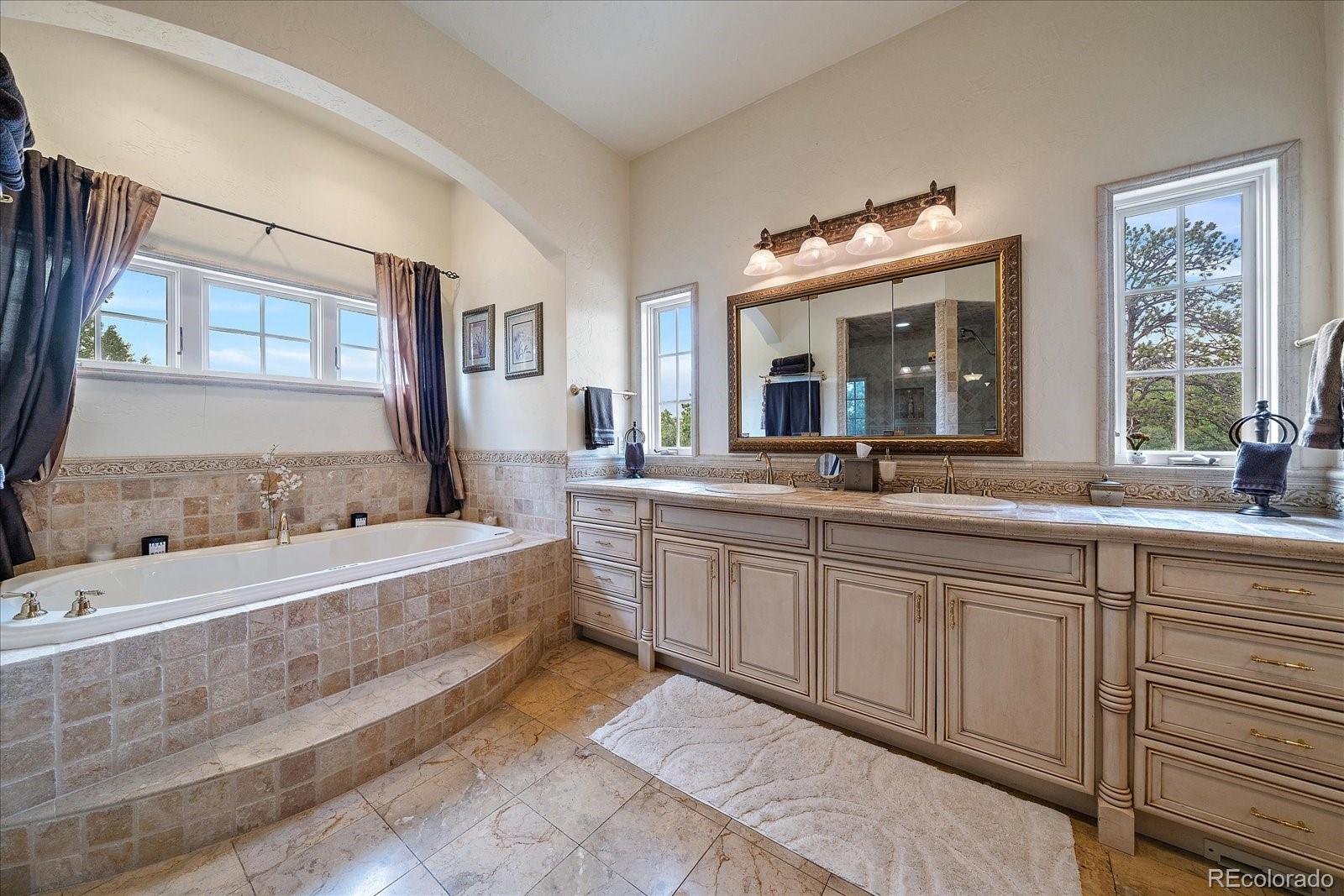 MLS Image #19 for 1175  castle pointe drive,castle rock, Colorado