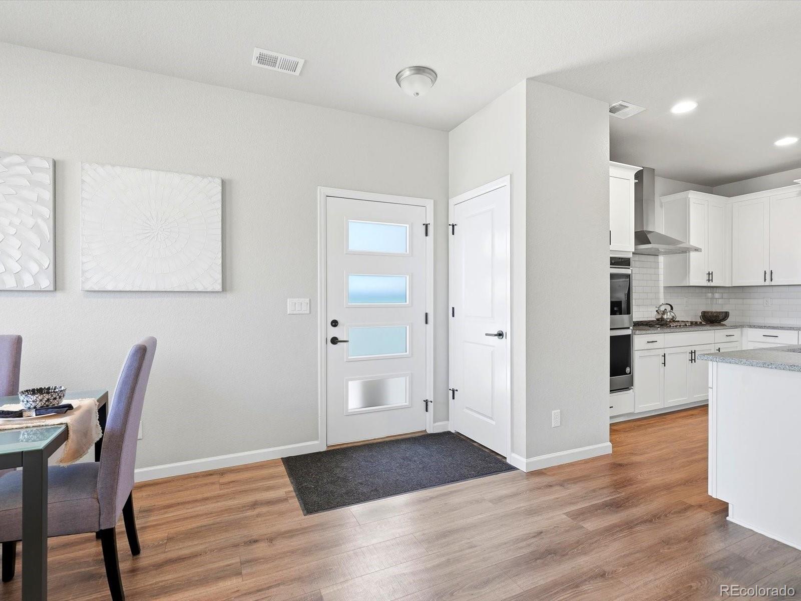 MLS Image #10 for 683  stonebridge drive,longmont, Colorado