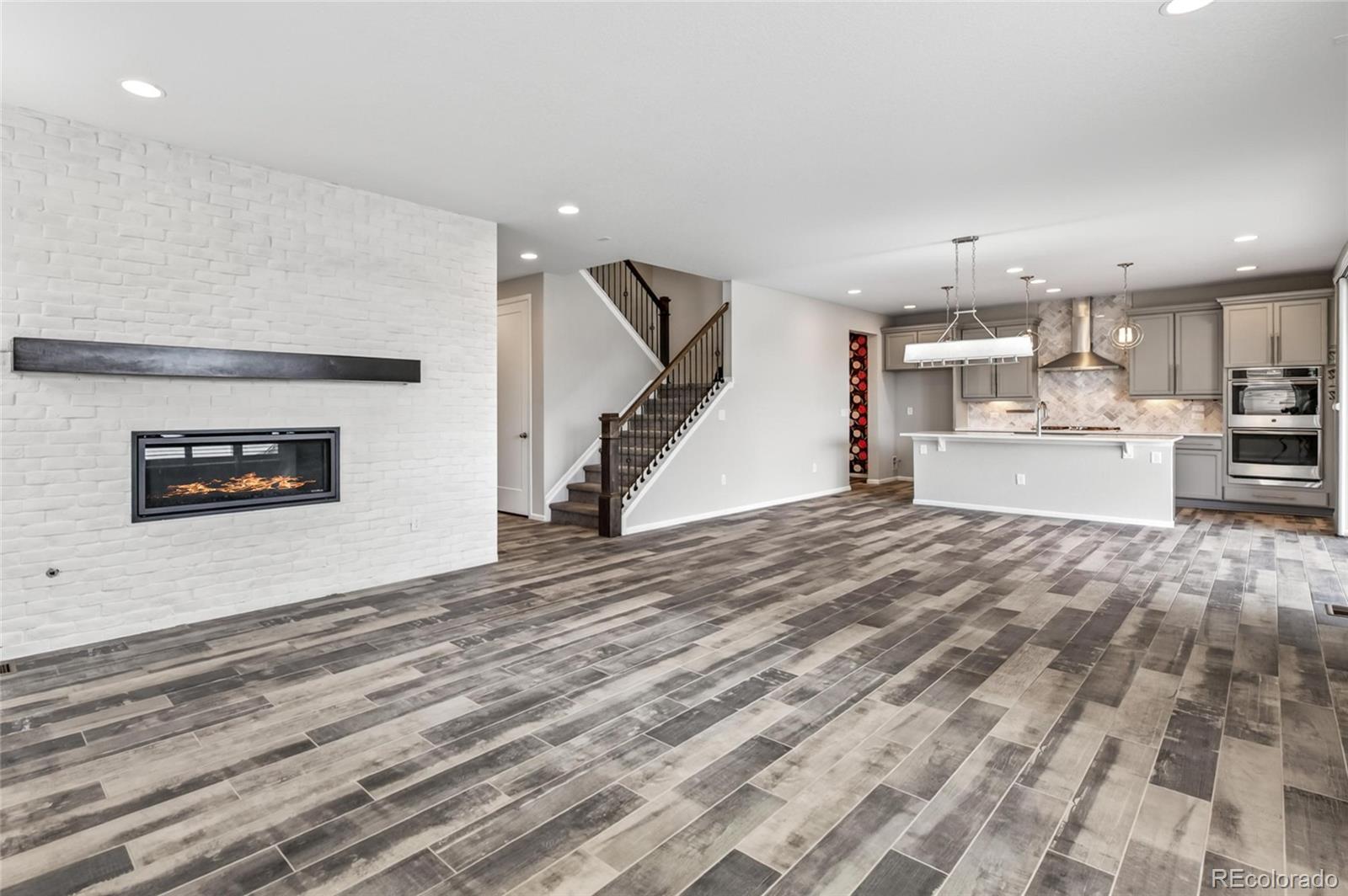 MLS Image #11 for 3423  pacific peak drive,broomfield, Colorado