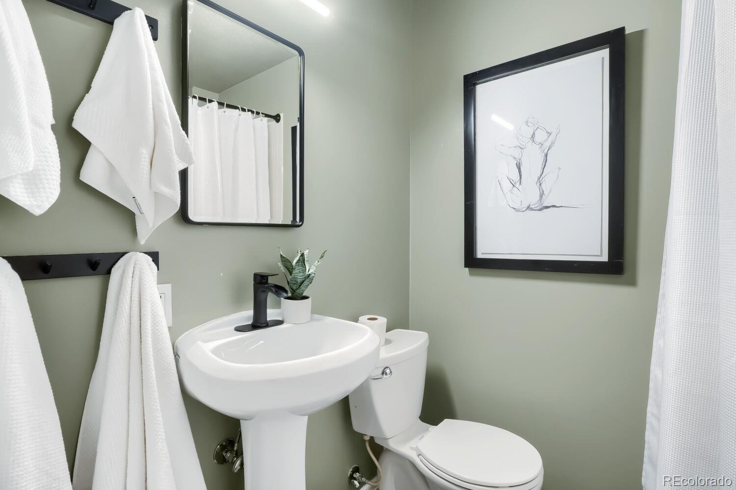 MLS Image #15 for 1769  geneva street,aurora, Colorado