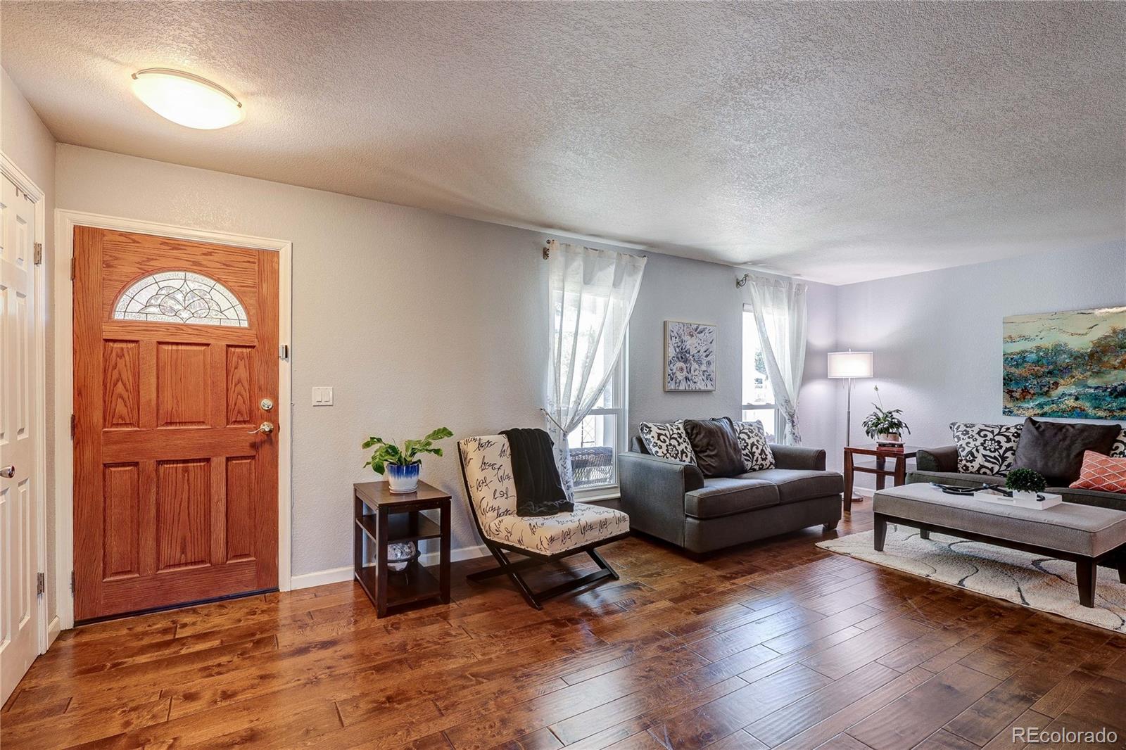 MLS Image #2 for 2507 s ouray way,aurora, Colorado