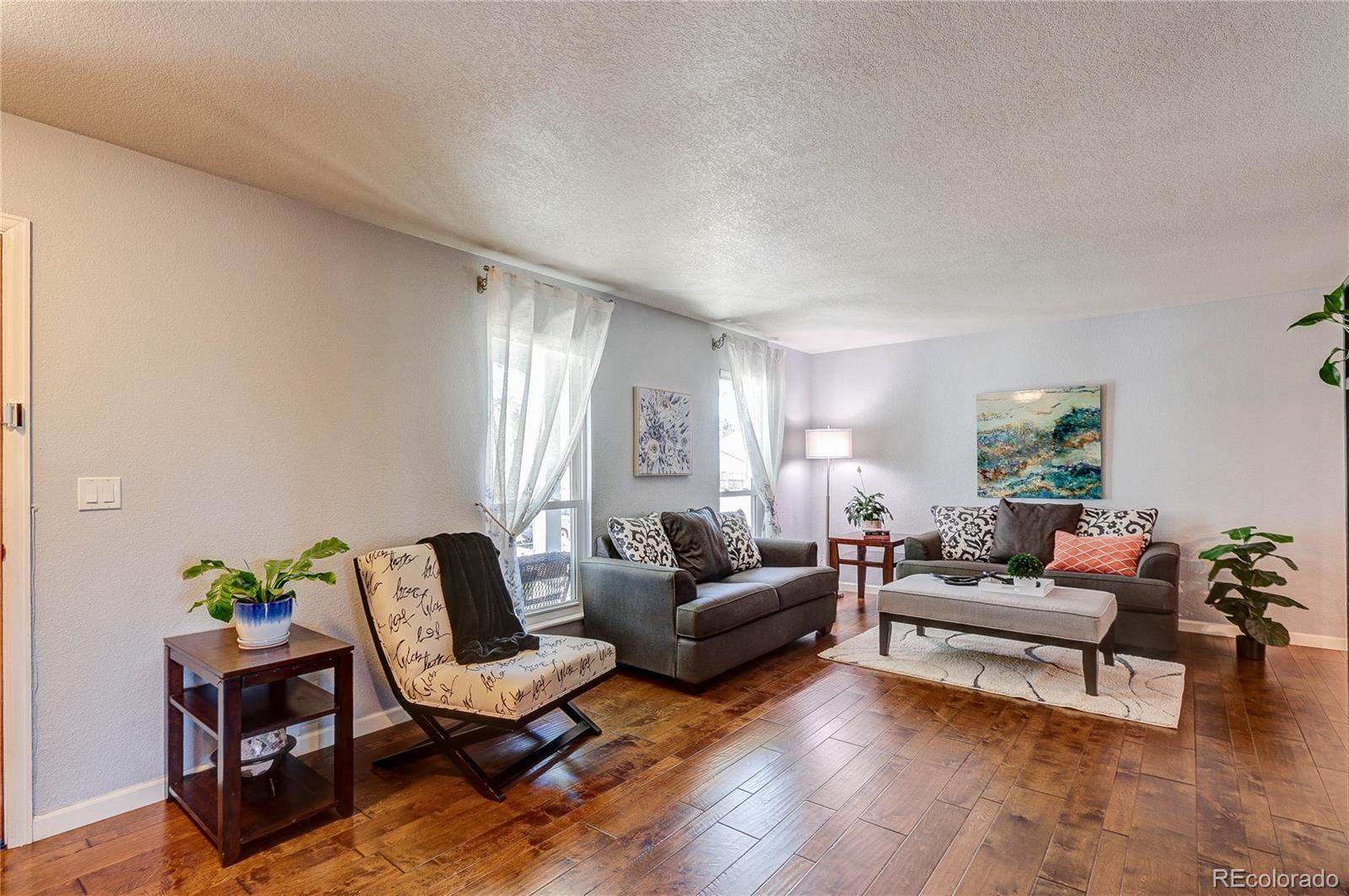 MLS Image #4 for 2507 s ouray way,aurora, Colorado