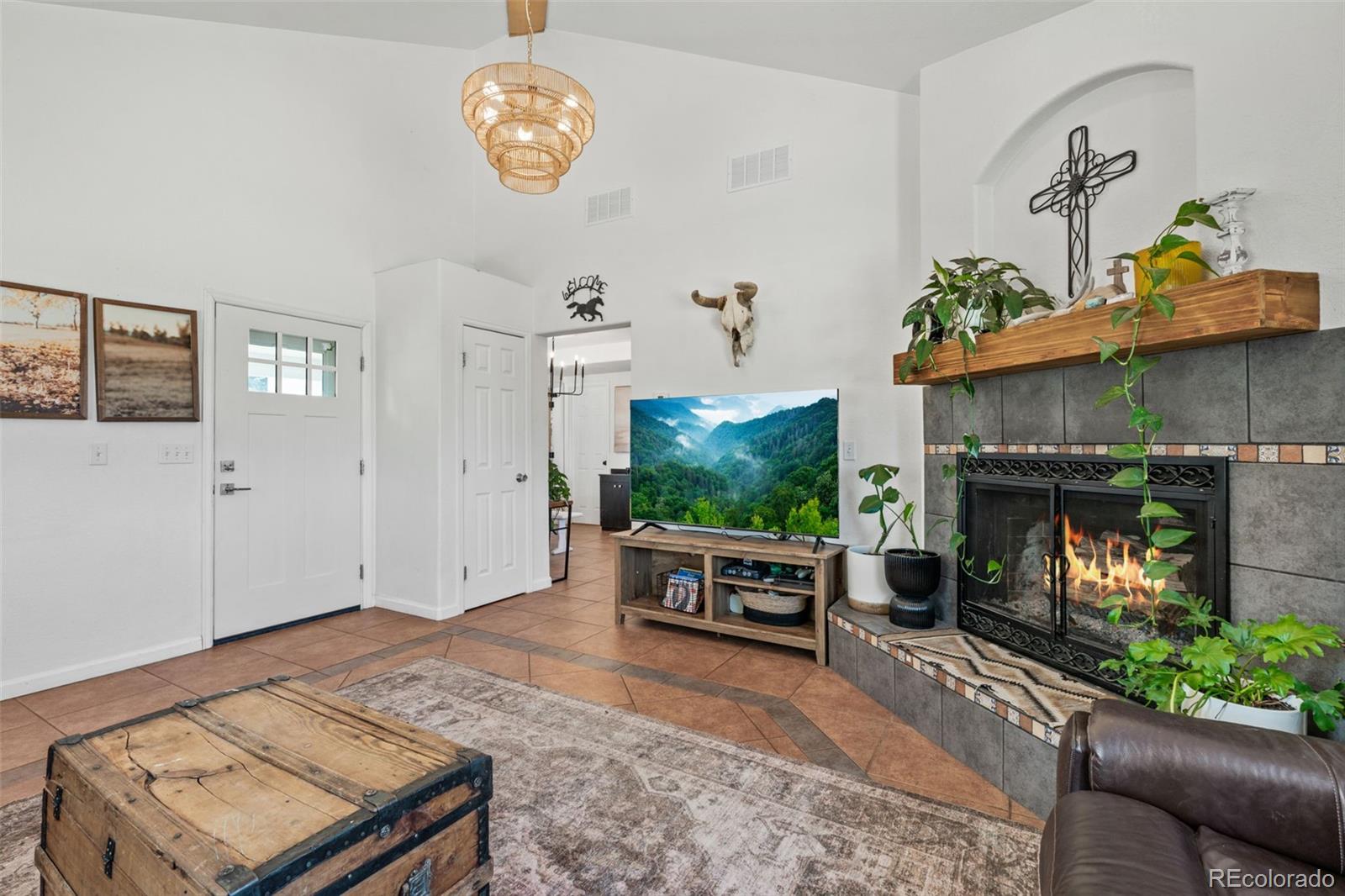 MLS Image #5 for 1850  montcalm drive,livermore, Colorado