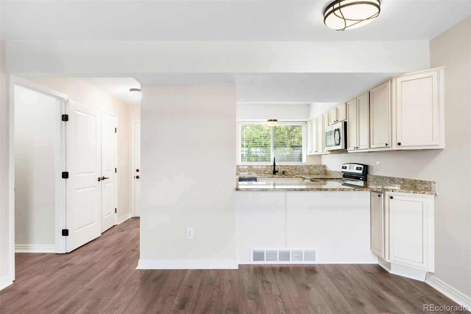 MLS Image #7 for 6615 w 84th way,arvada, Colorado