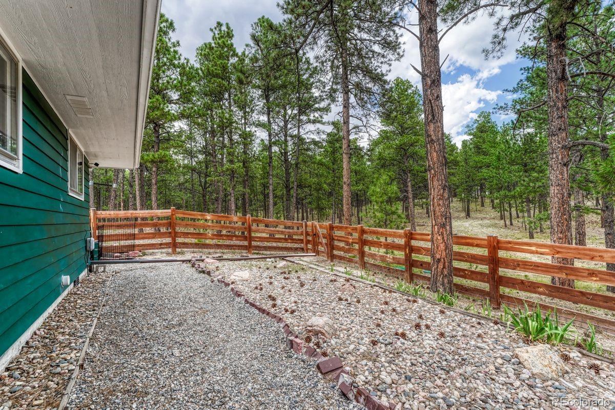 MLS Image #2 for 9950  pine park trail,colorado springs, Colorado