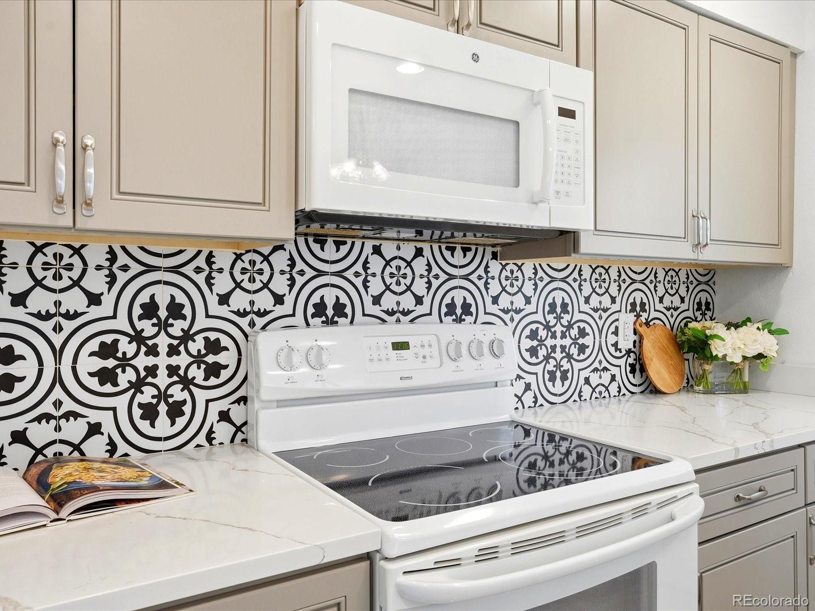 MLS Image #10 for 8386 w 87th drive a,arvada, Colorado