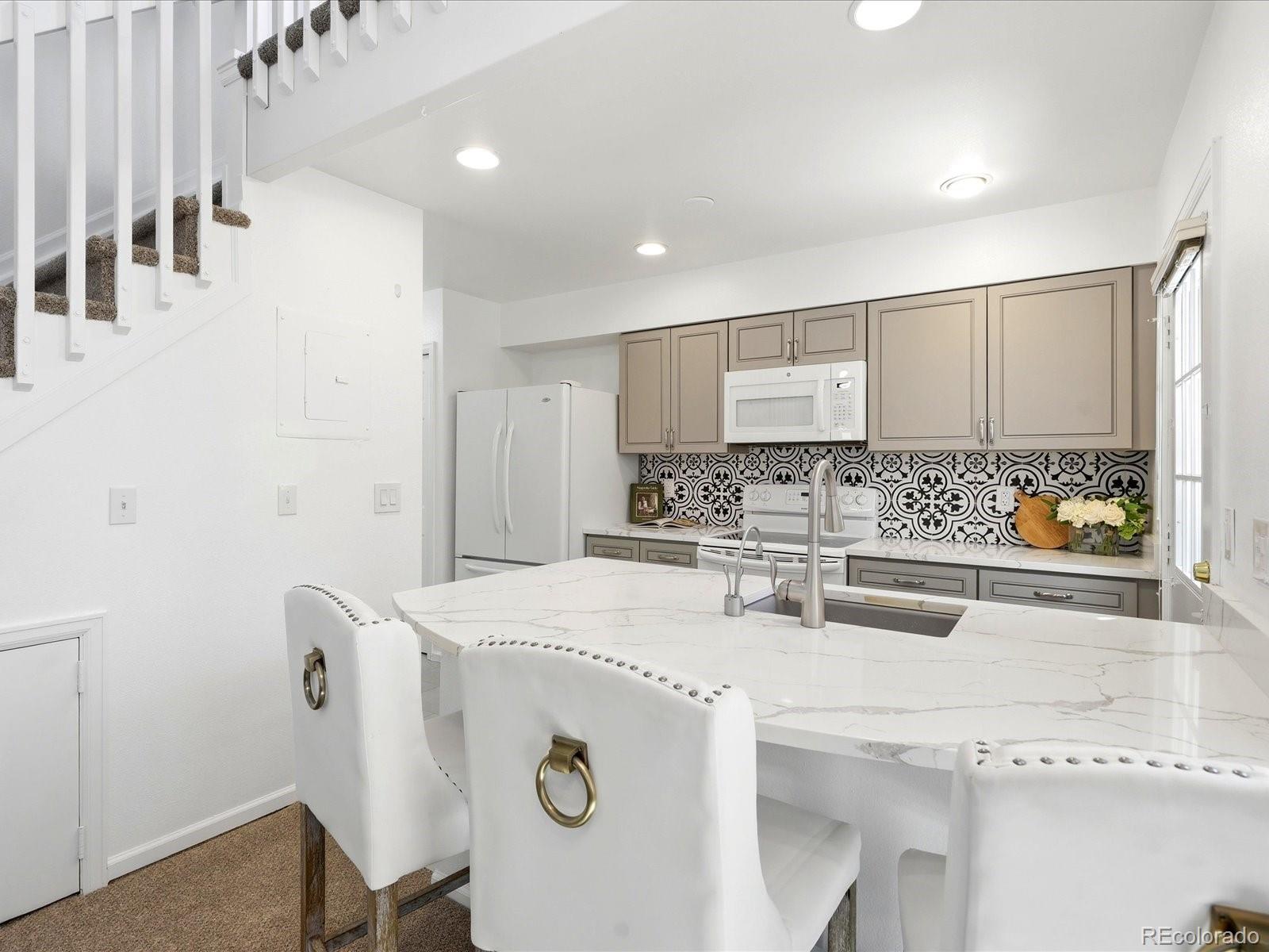 MLS Image #9 for 8386 w 87th drive a,arvada, Colorado