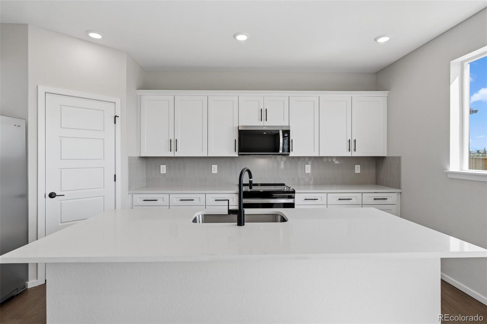 MLS Image #3 for 260  barn owl avenue,fort lupton, Colorado
