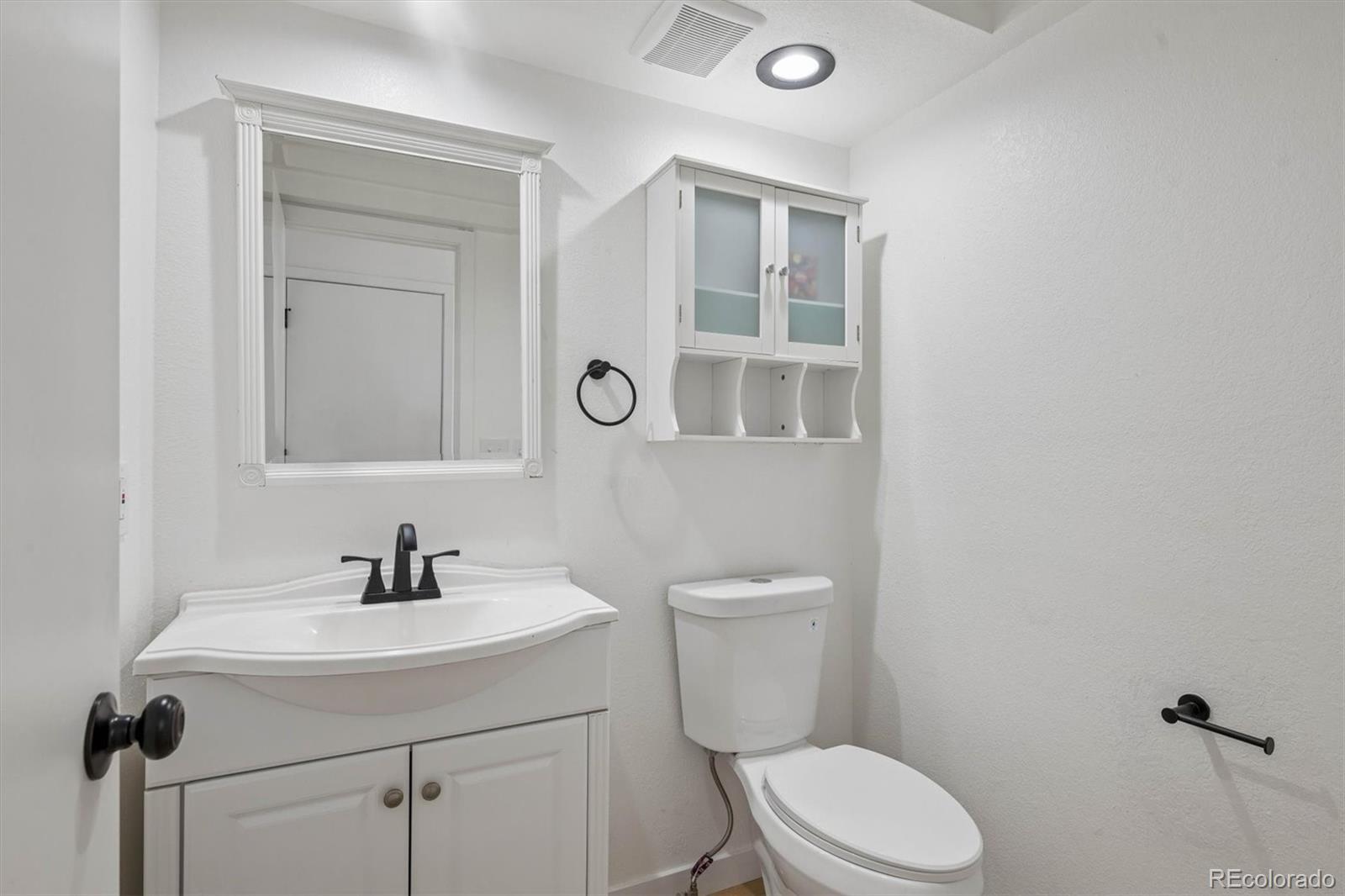 MLS Image #15 for 1156 s rifle circle,aurora, Colorado