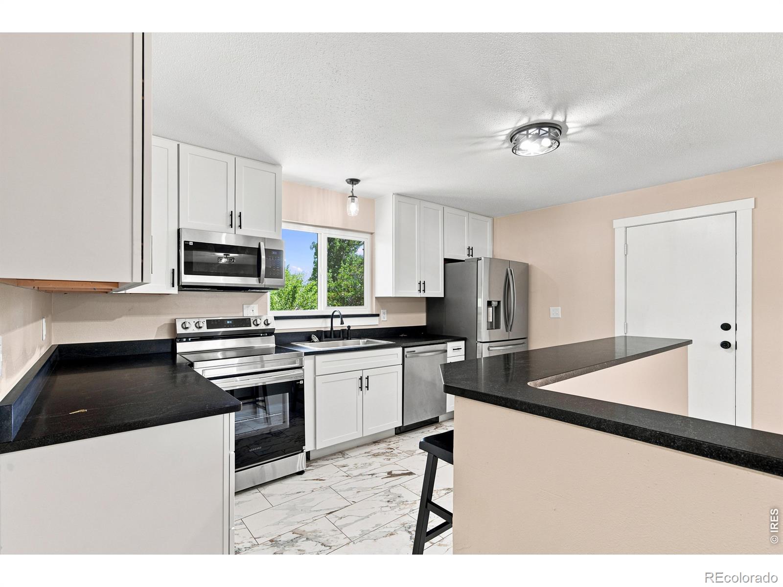 MLS Image #8 for 1824  24th ave ct,greeley, Colorado