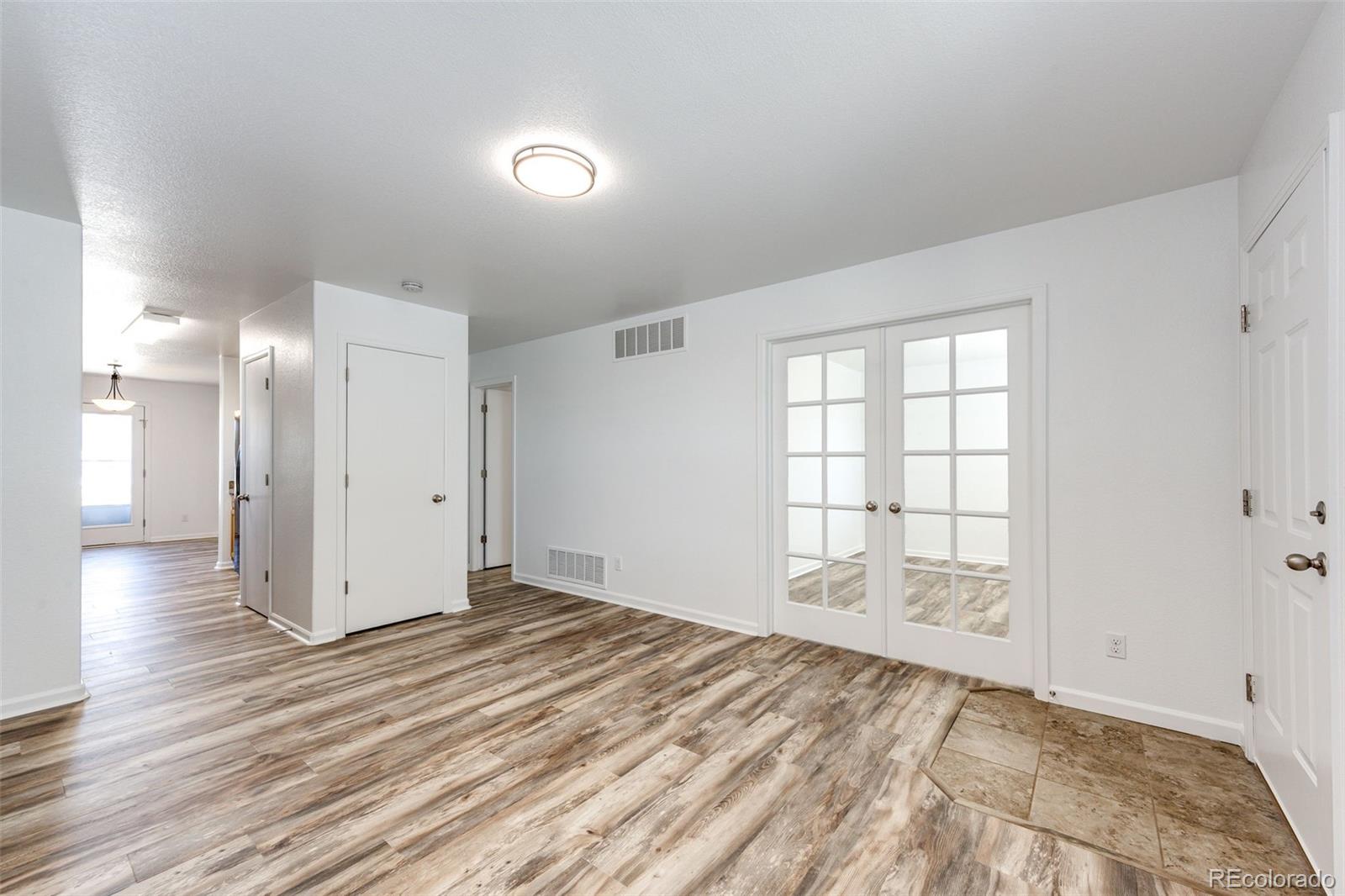 MLS Image #12 for 2703  rose hill street,strasburg, Colorado