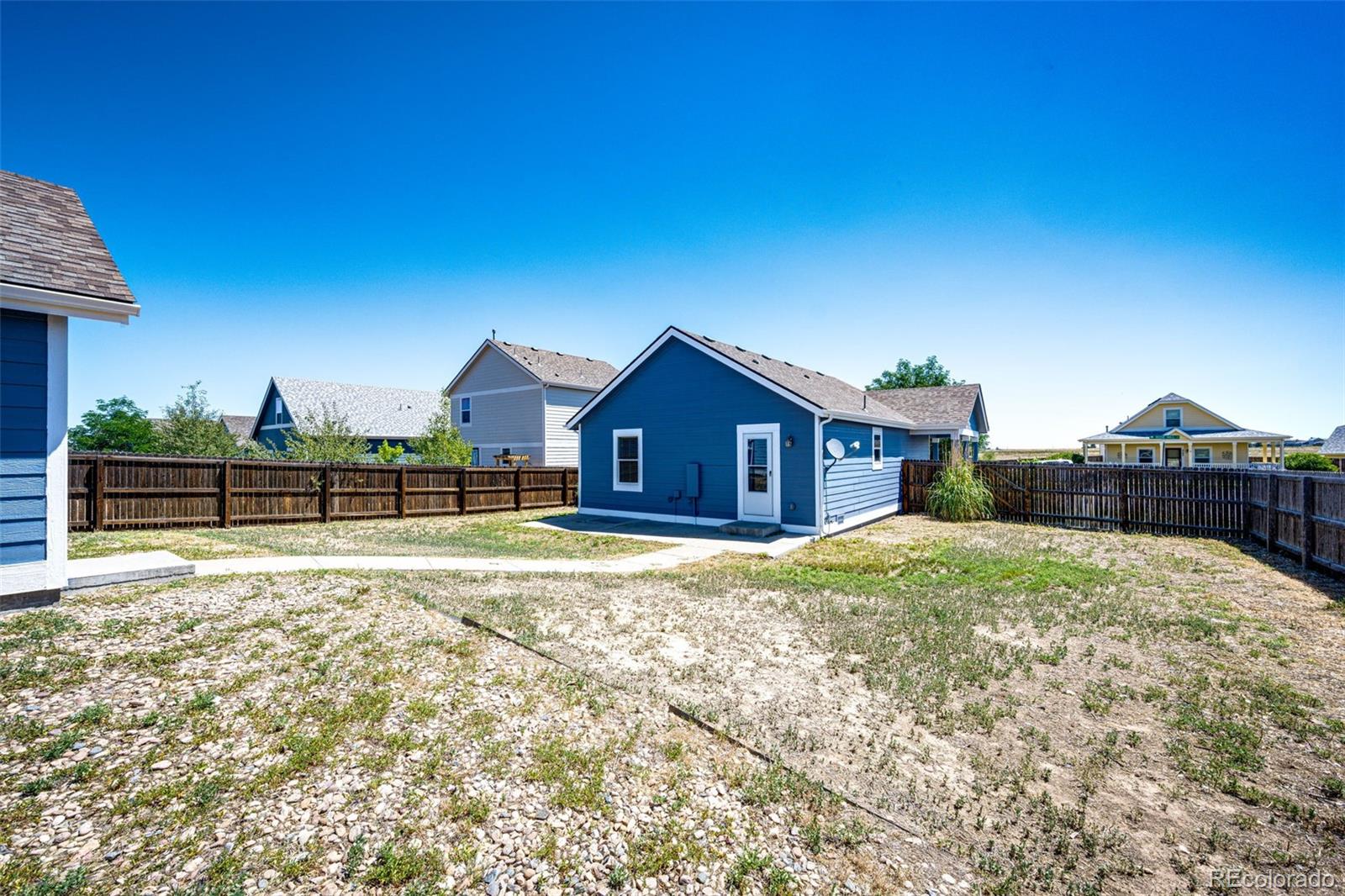 MLS Image #3 for 2703  rose hill street,strasburg, Colorado