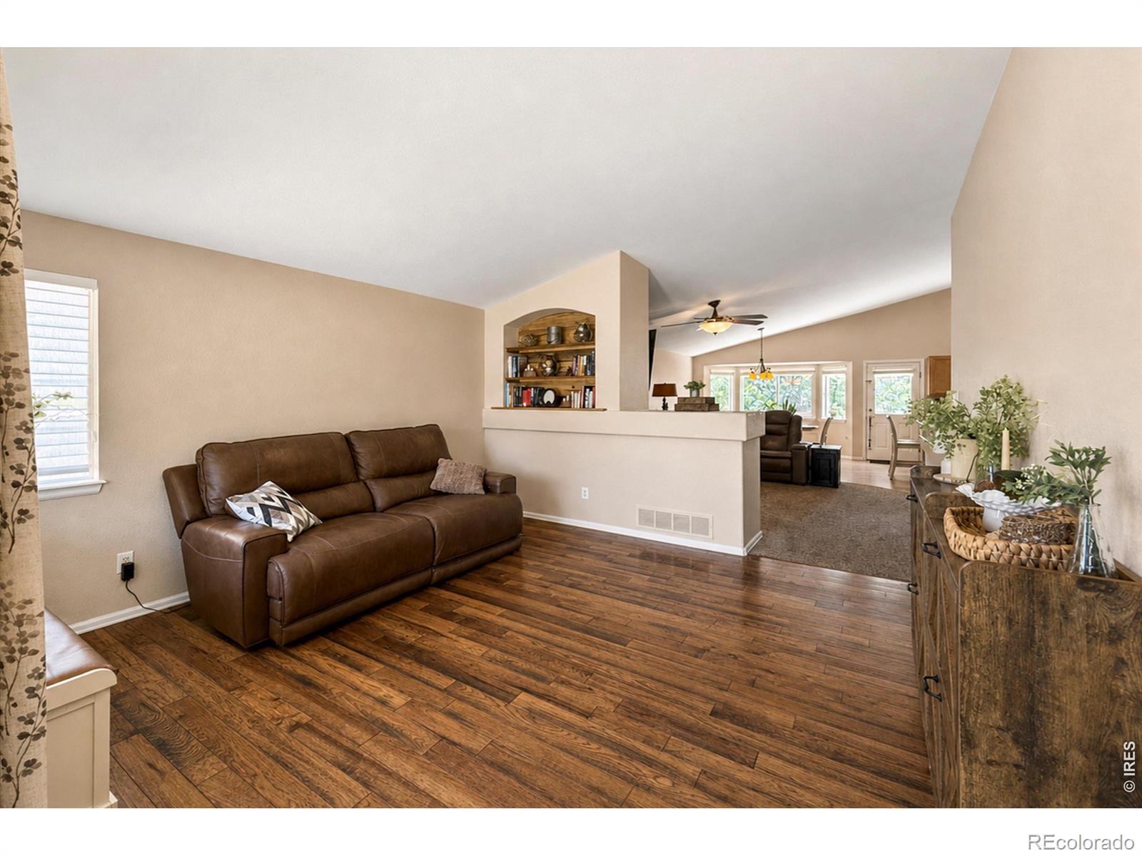 MLS Image #3 for 5472  fox run boulevard,longmont, Colorado