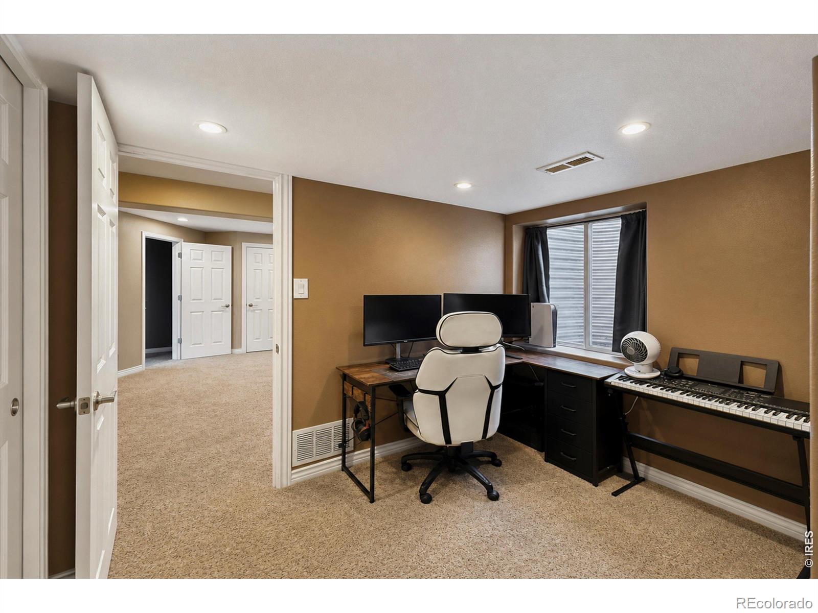 MLS Image #33 for 5472  fox run boulevard,longmont, Colorado