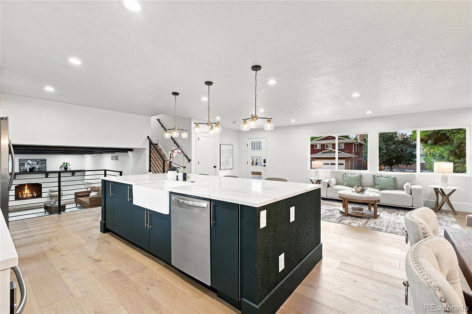 MLS Image #4 for 7042 e wesley avenue,denver, Colorado