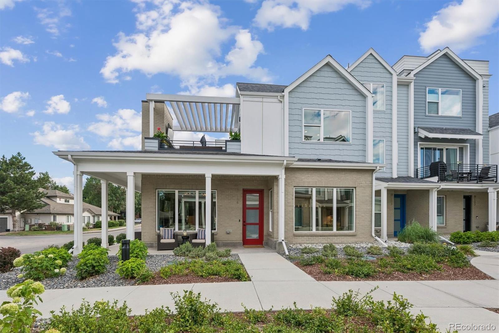MLS Image #1 for 888 s valentia street,denver, Colorado
