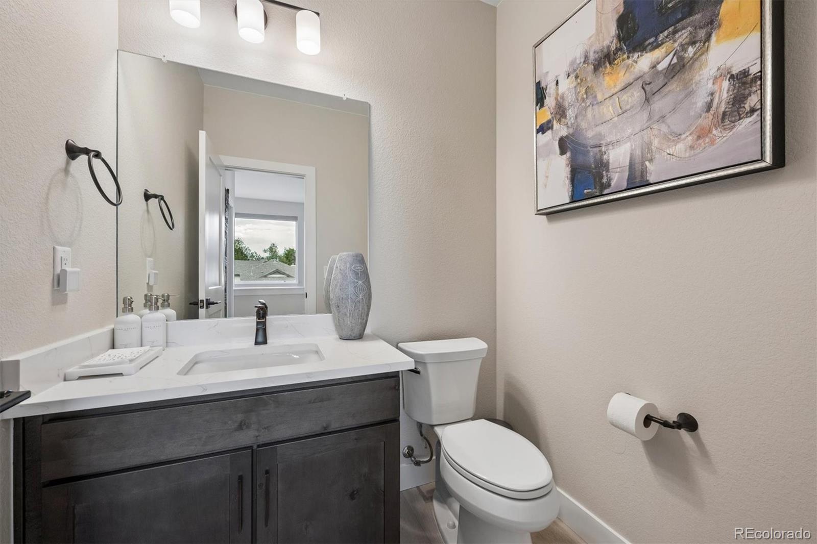 MLS Image #21 for 888 s valentia street,denver, Colorado