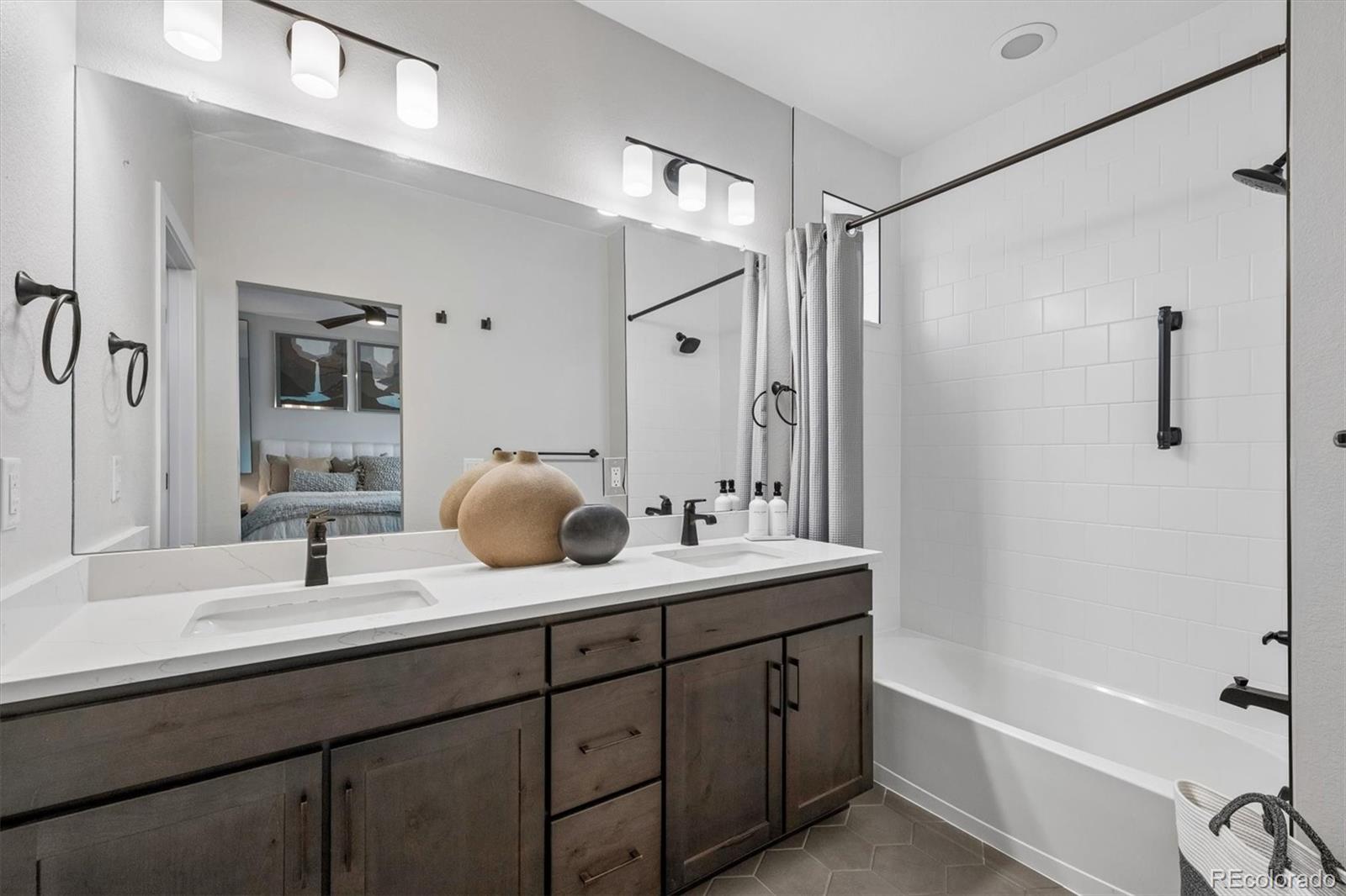 MLS Image #23 for 888 s valentia street,denver, Colorado