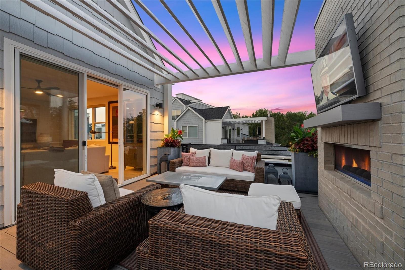 MLS Image #26 for 888 s valentia street,denver, Colorado