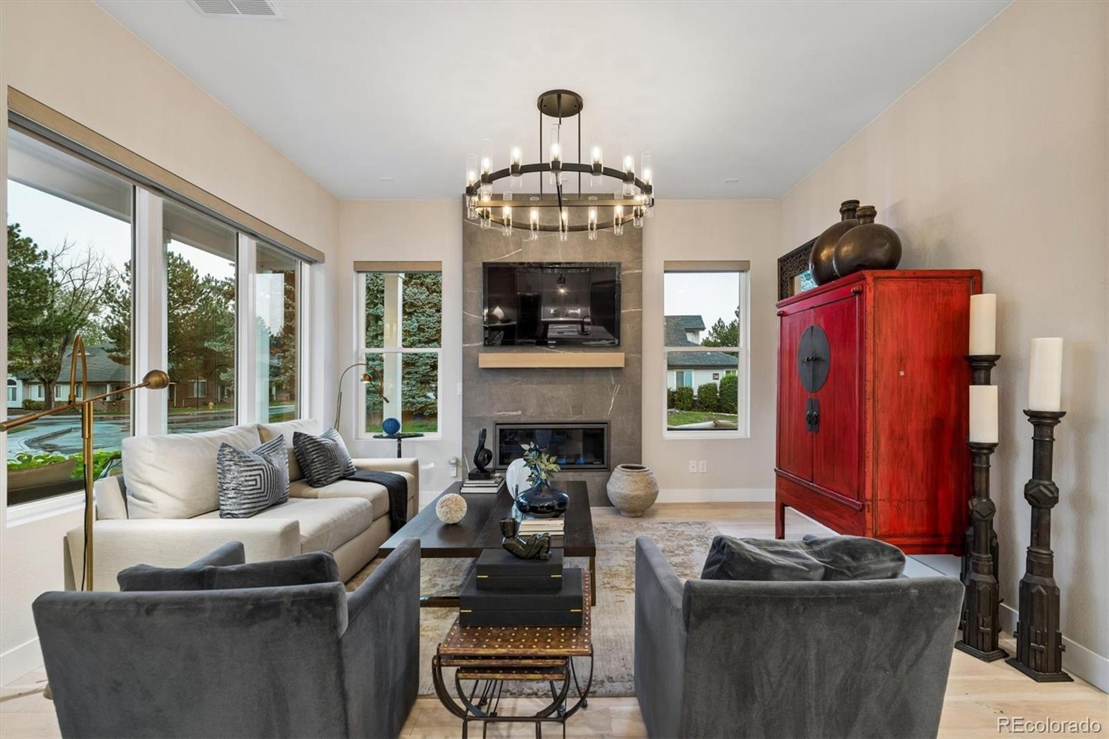 MLS Image #6 for 888 s valentia street,denver, Colorado