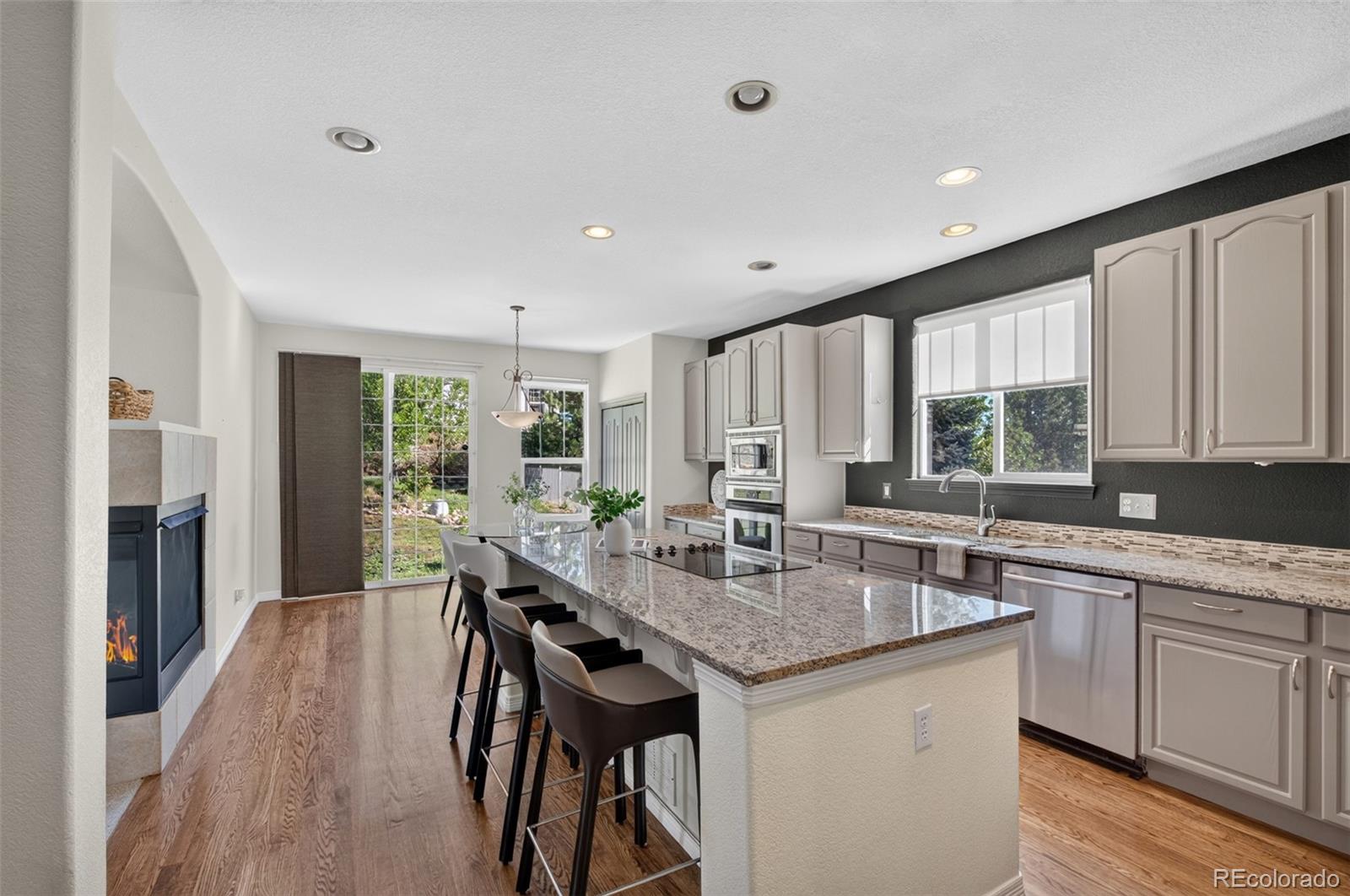 MLS Image #15 for 7282 s rome street,aurora, Colorado